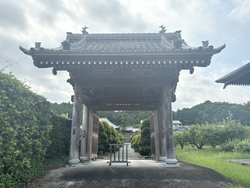 古刹 臨済宗永安寺での法話と 坐禅体験・腕輪念珠作り